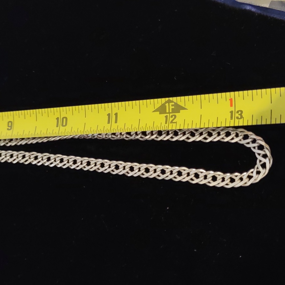 Chain - Picture 2 of 3